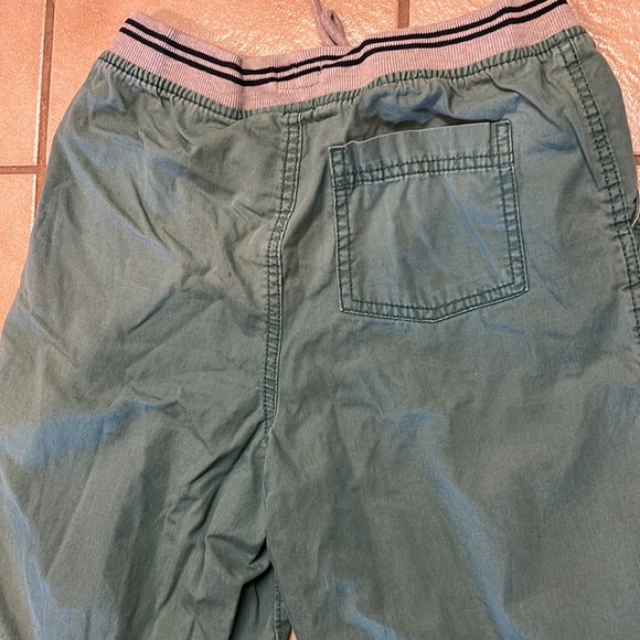 Oshkosh boys 14 shorts - Picture 3 of 3